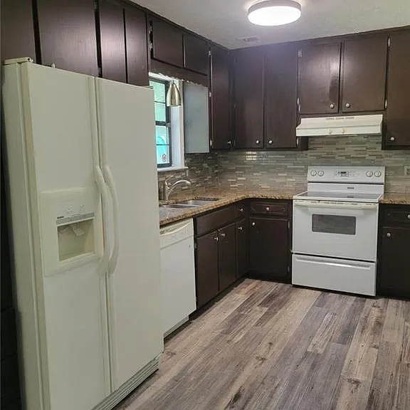 487 Arbour Run — Photo 7
