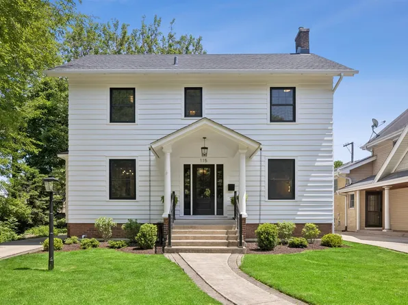 115 S Spring Ave, La Grange, IL 60525