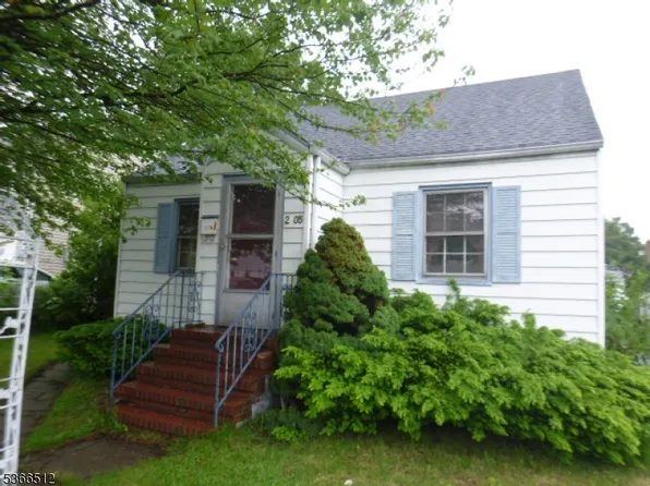 2-05 29Th St, Fair Lawn Boro, NJ 07410