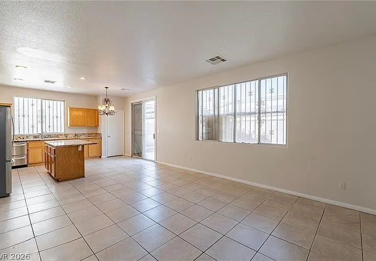 3588 White Mountain St — Photo 10