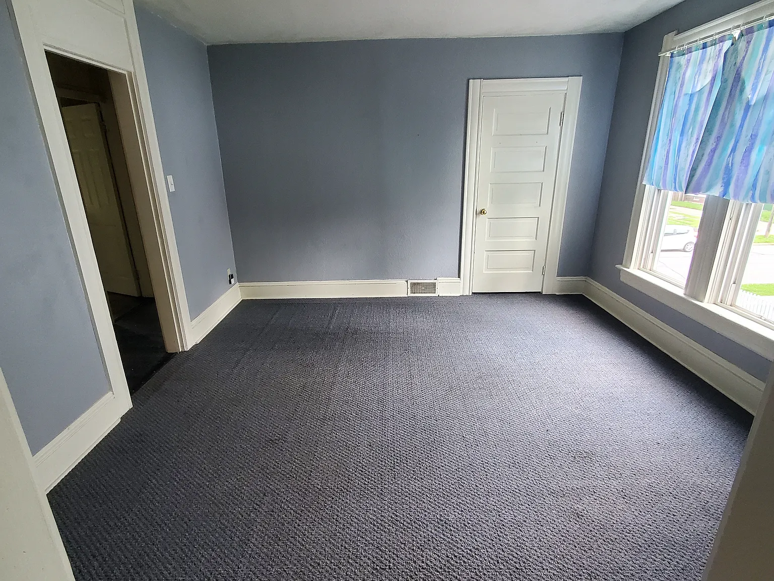 2 bed, $800 — Photo 4