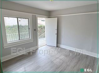 1726 1/2 N Mariposa Ave, Los Angeles, CA 90027