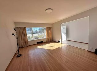 6667 Elwell St #1A, Burnaby, BC V5E1J9