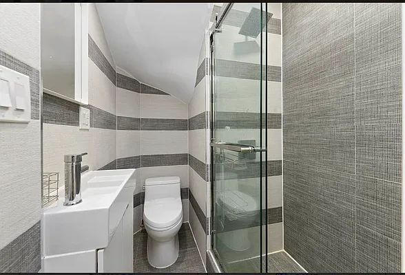 Rented by Corcoran | media 3