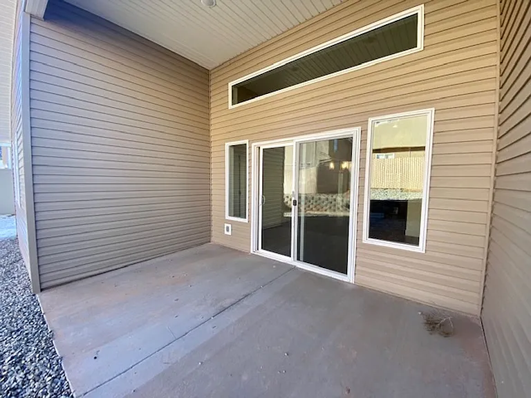 939 S 25 W — Photo 31