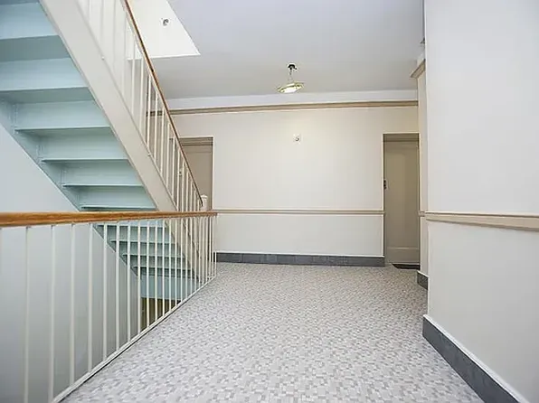 477 Central Park West image 11 of 13