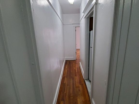 3rd image of 86-05 Forest Pkwy #C3