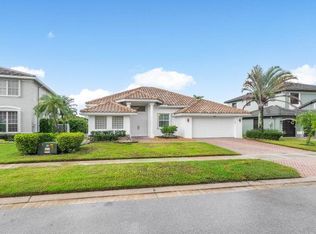 1890 Corsica Dr, Wellington, FL 33414