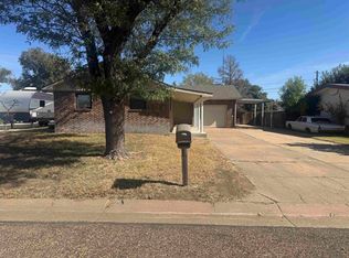 1127 Western Dr, Liberal, KS 67901