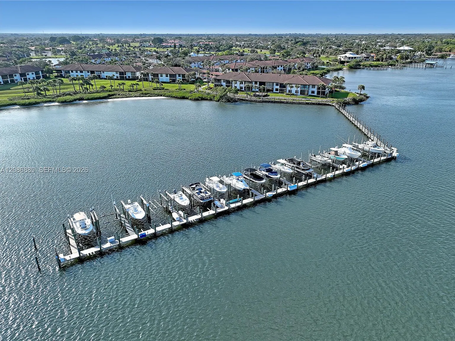 Hansons Landing Condo — Photo 2