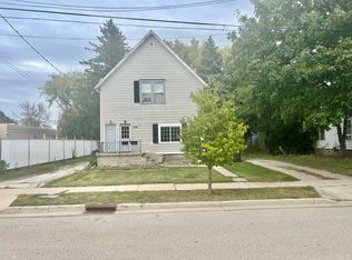 238 E Franklin Ave, Neenah, WI 54956