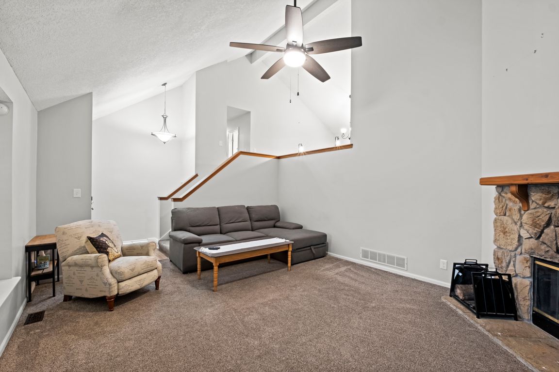 next background image