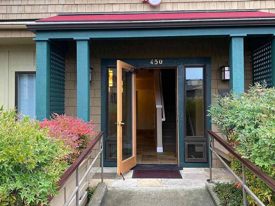 1st image of 450 Wood Ave SW Unit 2B