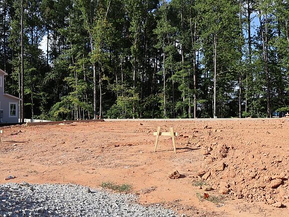 2nd image of 2912 Spring Manor Way