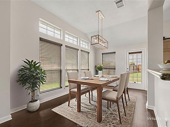 5th image of 2031 Positano Loop