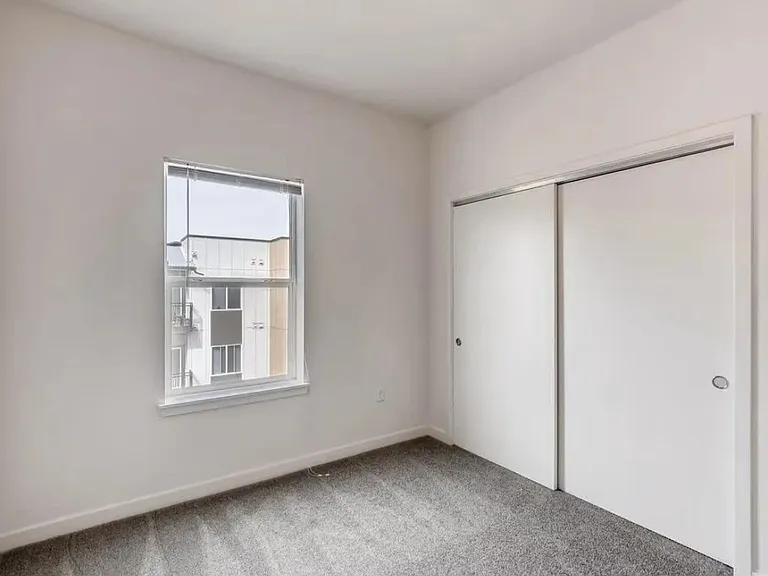 Del Corazon Apartments — Photo 7