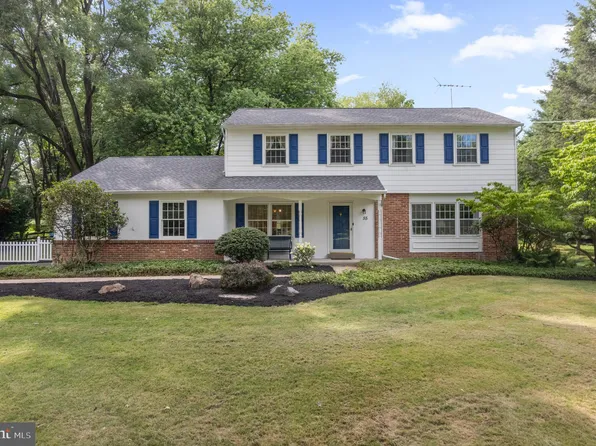 55 Pinevale Rd, Doylestown, PA 18901