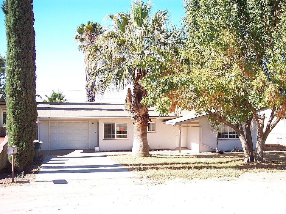 1st image of 24795 El Dorado St