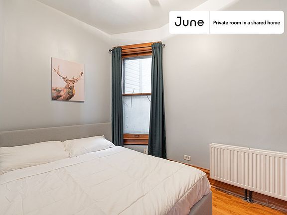 2nd image of 3508 N Sheffield Ave #A