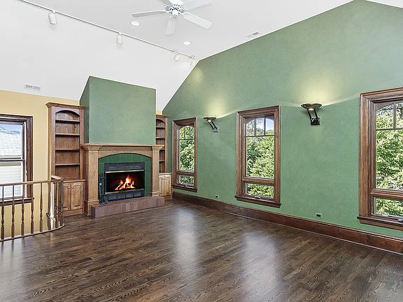 2nd image of 1228 Simpson St