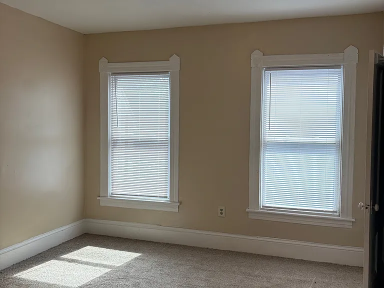 32-34 Dix St #2 — Photo 14