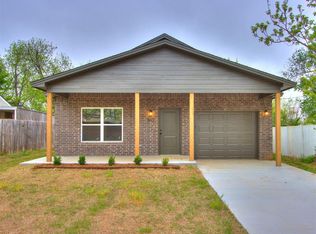 502 E Douglas Dr, Midwest City, OK 73110