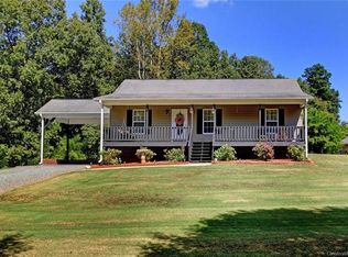 176 Oakgrove St, Linwood, NC 27299