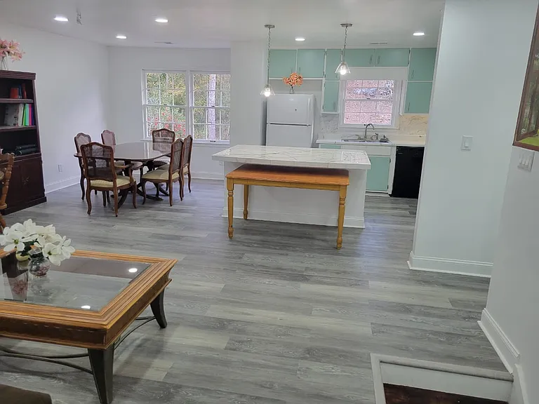 2564 Treadway Dr — Photo 7
