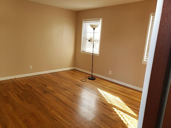 2nd image of 12142 214th St