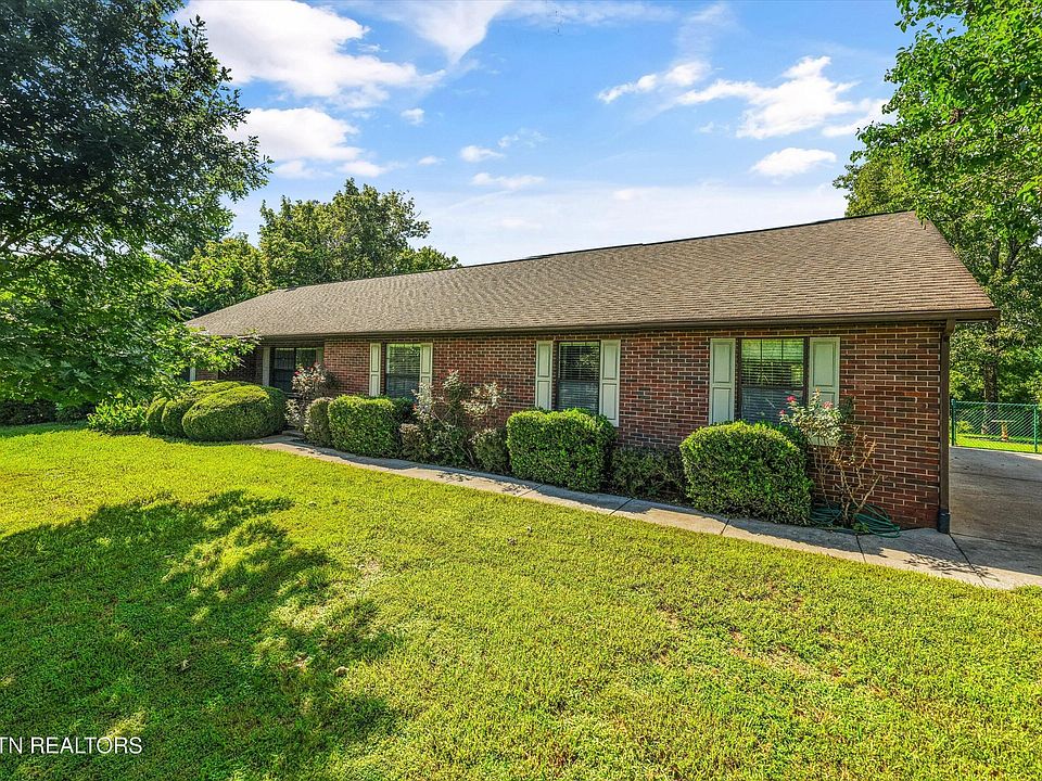 1st image of 2631 Denton Hayes Rd