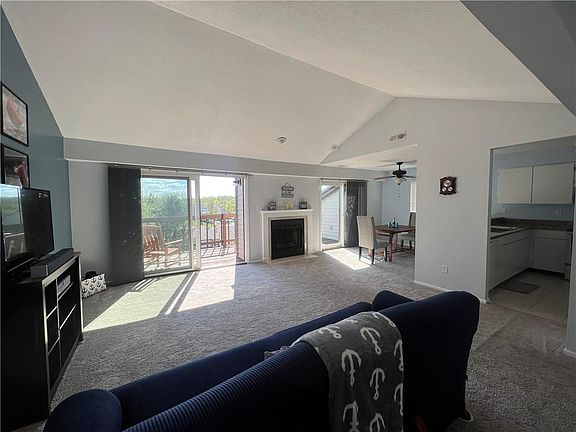 2nd image of 8158 Shorewalk Dr