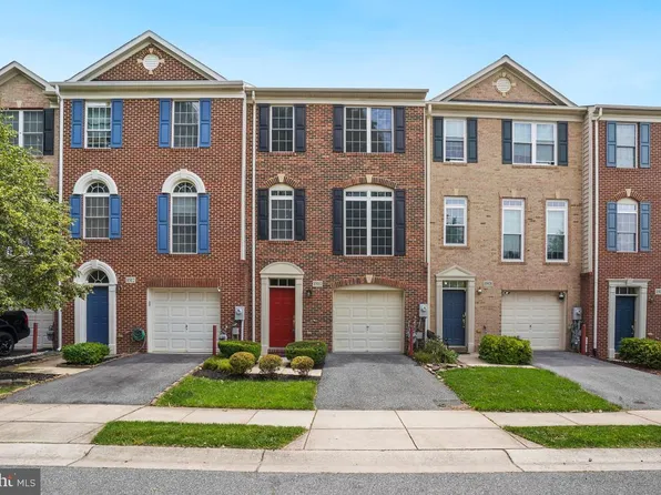 8910 Dawson Manor Dr, Ellicott City, MD 21043