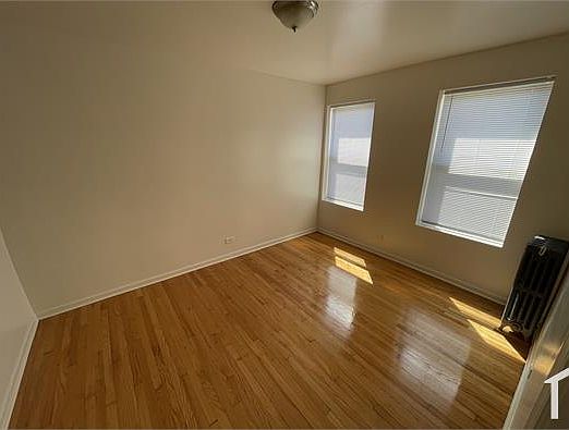 4th image of 7 S Mayfield Ave APT 204