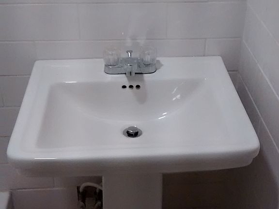 New Bathrom & Fixtures