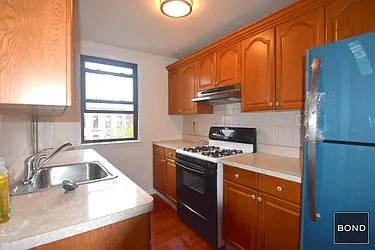 Rented by Bond New York