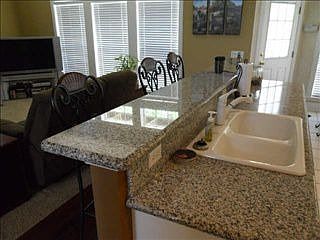 4th image of 2608 Whitehaven Dr N
