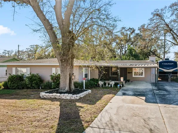 906 Alpine Dr, Brandon, FL 33510