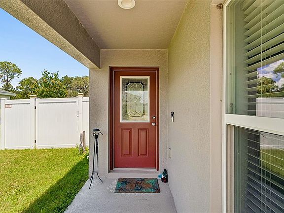 4th image of 6917 Gideon Cir