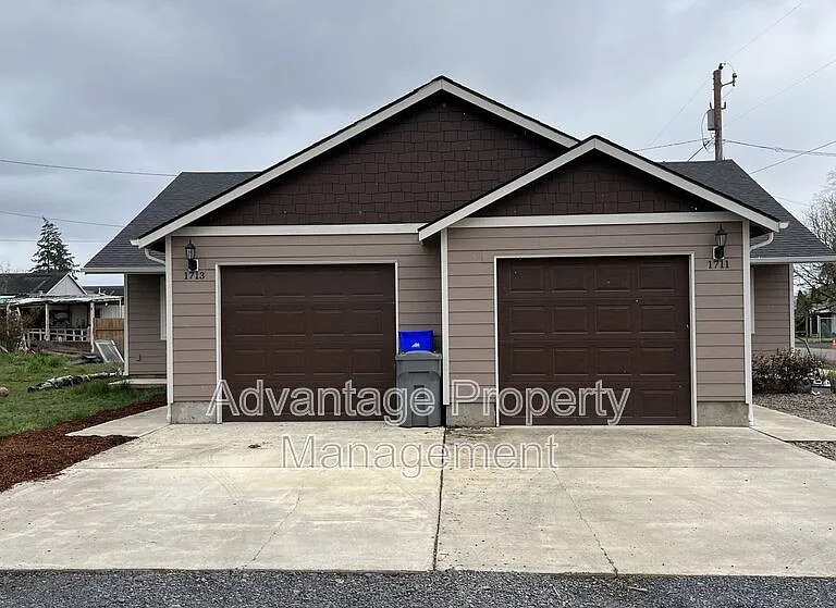 1711 S 9th St — Photo 19