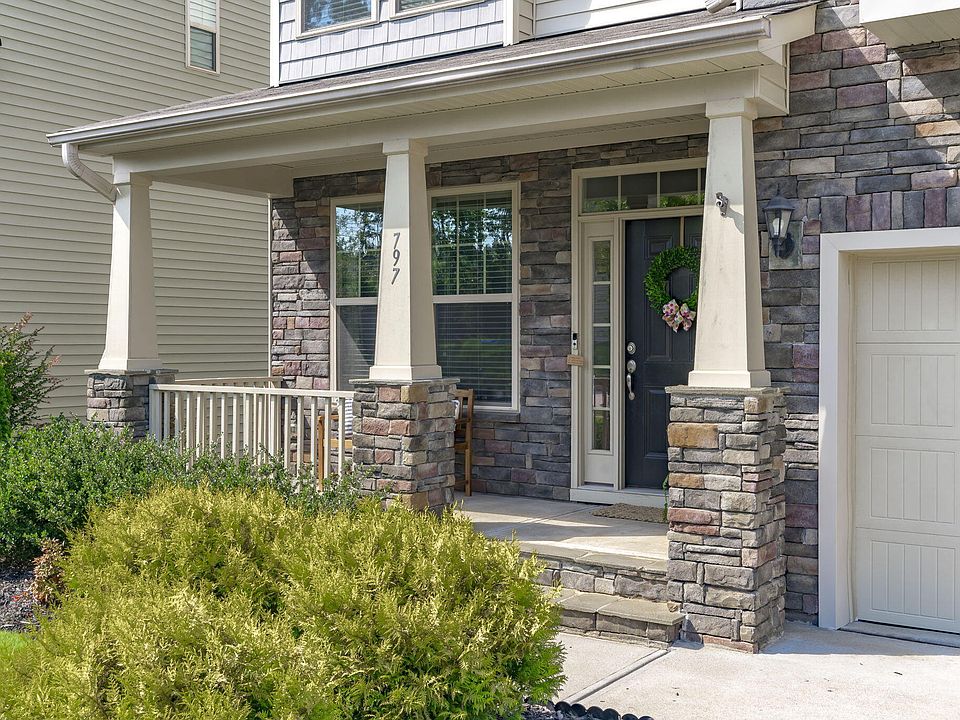 2nd image of 797 Stable Fern Dr