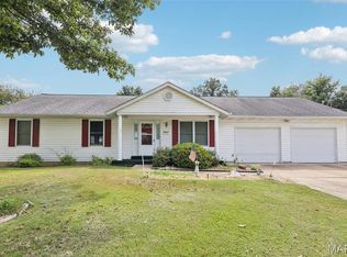 9441 Joy Dr, Hillsboro, MO 63050