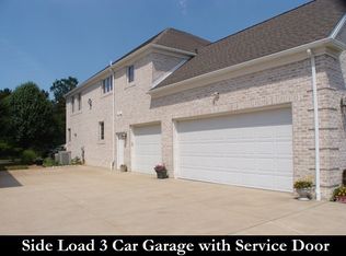 13426 Drake Rd, Strongsville, OH 44136