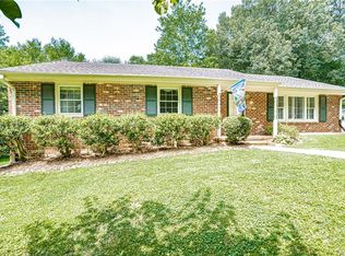 816 Ryder Rd, North Chesterfield, VA 23235
