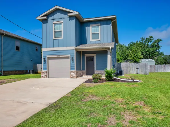 2285 Janet St, Navarre, FL 32566