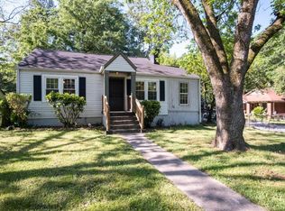 1872 Thompson Ave, East Pt, GA