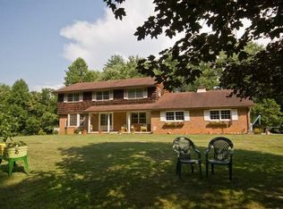 1417 Strawberry Ln, Johnson City, TN 37604