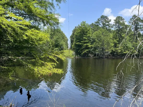 107 Old Levee Rd, Montgomery, LA 71454