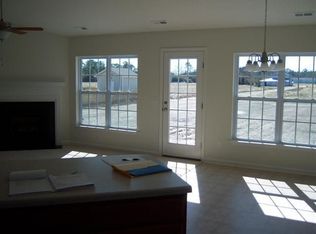 1344 Nine Foot Rd, Newport, NC 28570