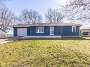 508 Eastview Dr, Sloan, IA 51055