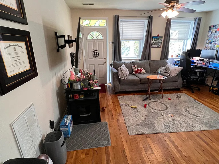 3012 Patterson Ave #B — Photo 1